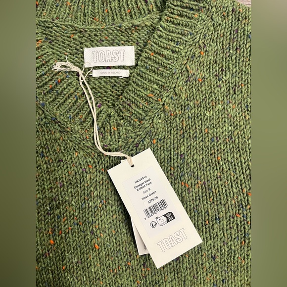 TOAST men’s donegal wool knitted tank in color moss - Picture 4 of 4